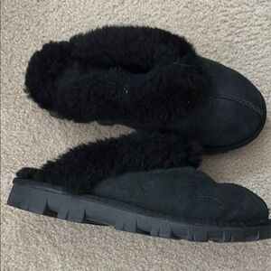 UGG Black Cozy Shearling Slippers